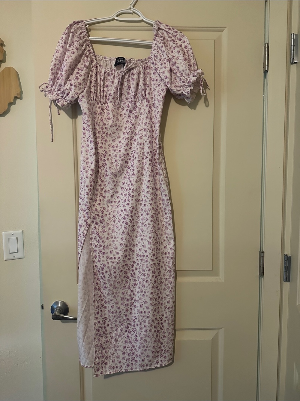 Cider Lavender Floral Puff-Sleeve Maxi Dress with Side Slit